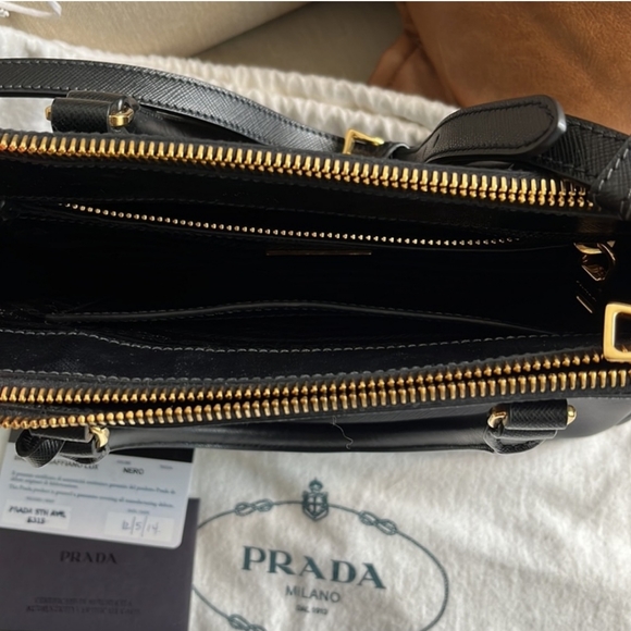 Prada Saffiano Lux Nero Bag - Picture 5 of 8